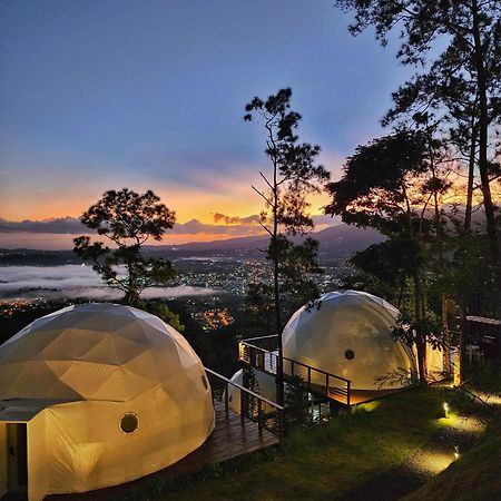 The Domes Jarabacoa Hotel Buitenkant foto